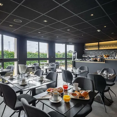 Hotel L'ortega - Rennes St Jacques Aeroport 3*